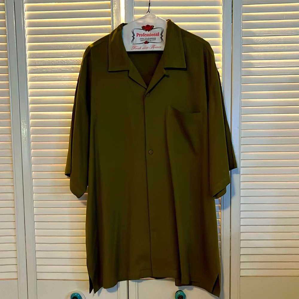 Tommy Bahama shirt